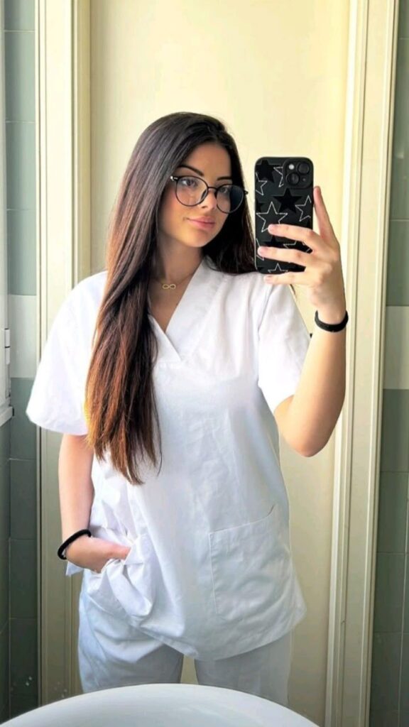 spa girl in Karachi 3